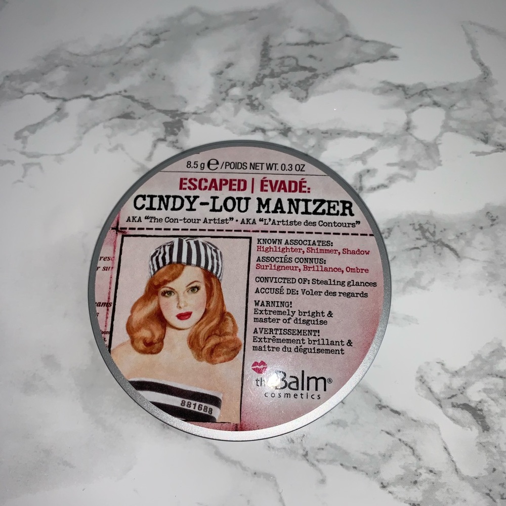 THE BALM CINDY LOU-MANIZER HIGHLIGHTER